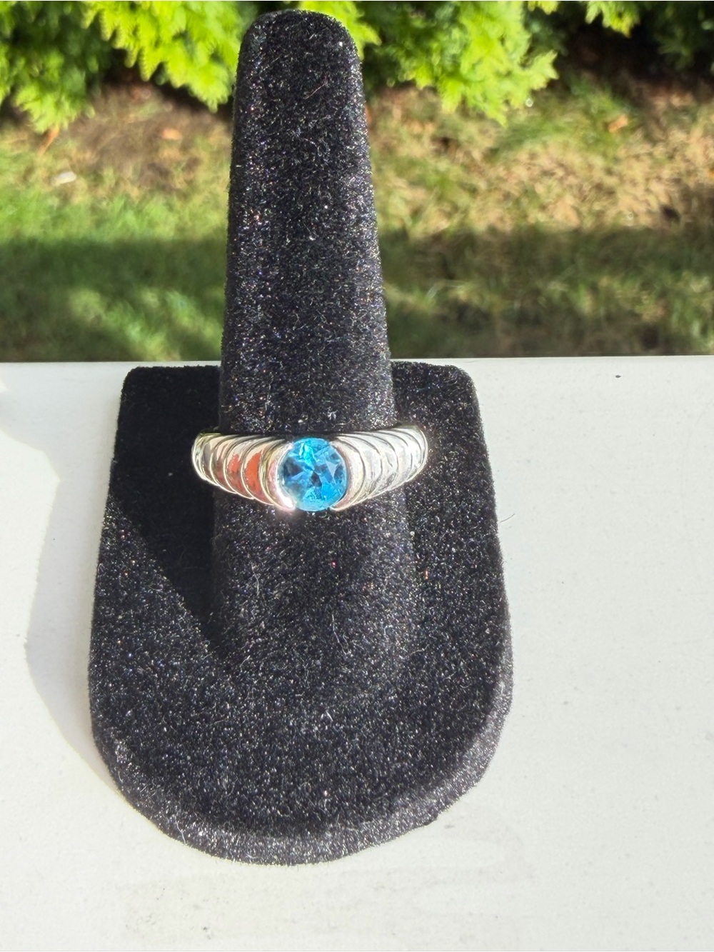 Vintage 14K White Gold Blue Topaz Ring – Size 6.5 – 4.71g